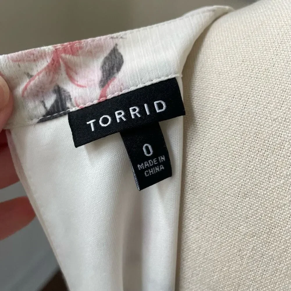 Torrid White Floral Tiered Chiffon Maxi Dress $90 0 L 12